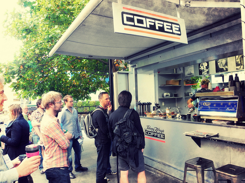 Leckeren Auckländer Kaffee zum WordCamp Start